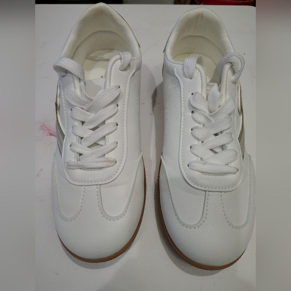 Project Cloud Irita Sneakers